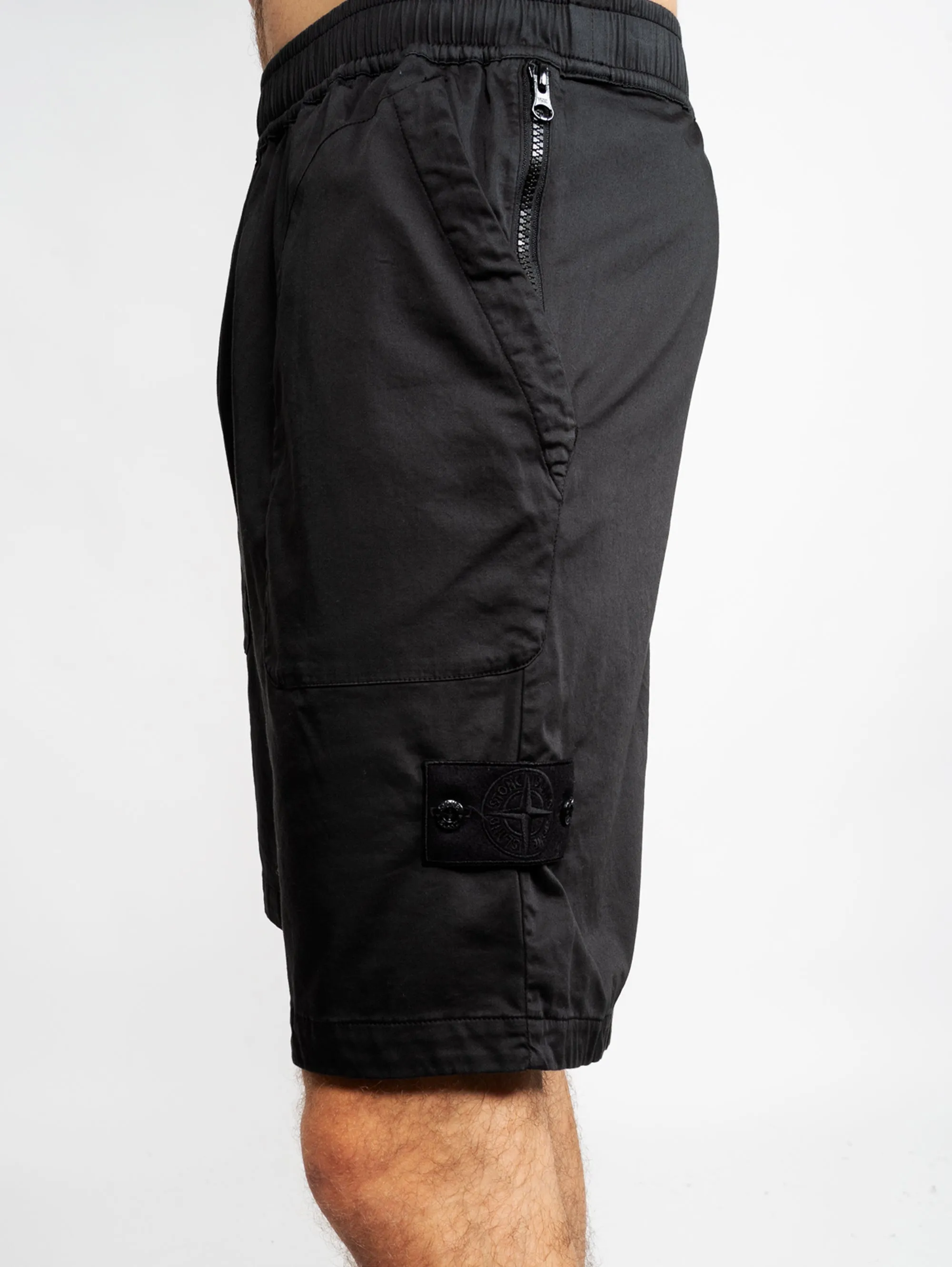 Bermuda in Stretch Satin L13F2 Black