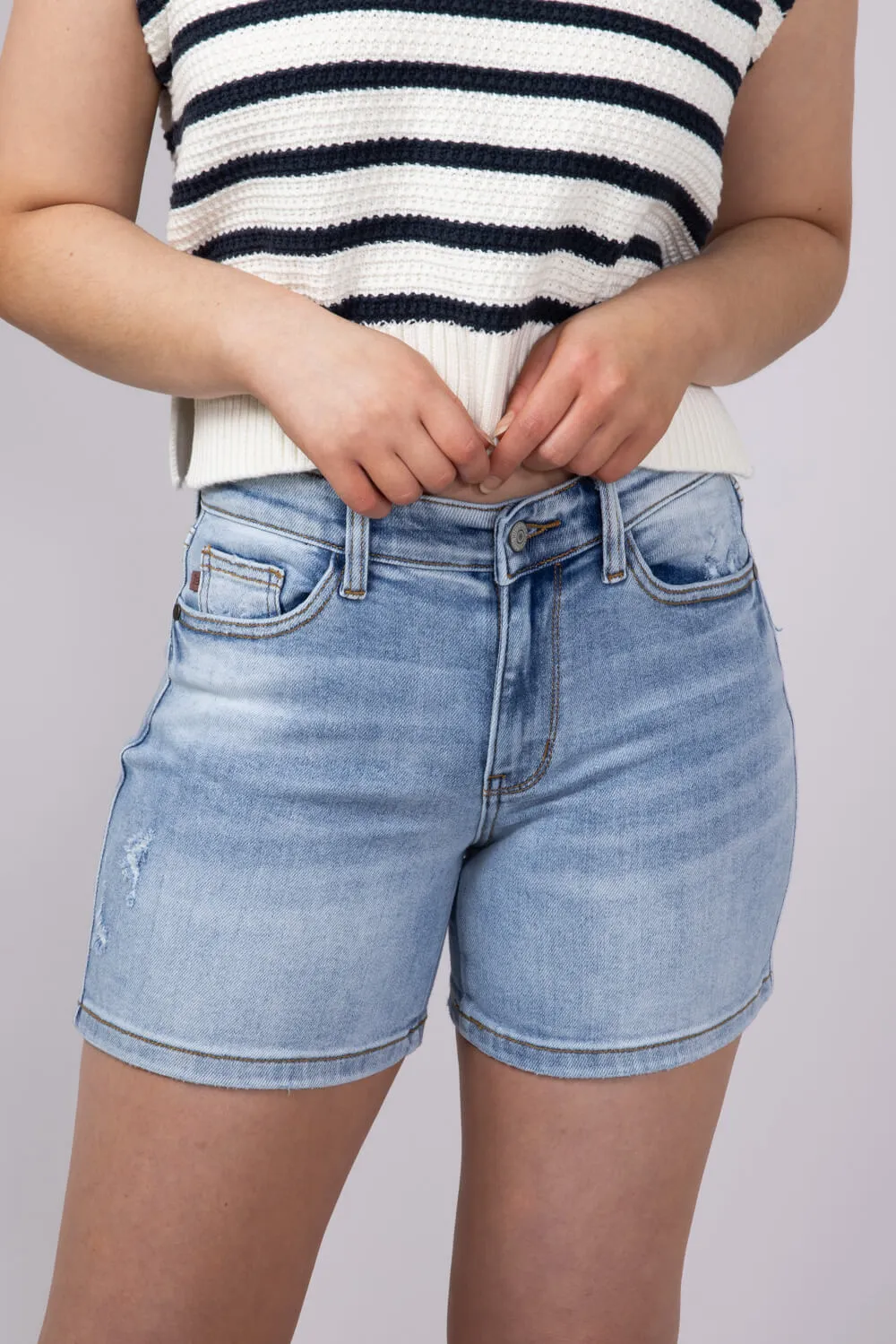 Judy Blue Mid Rise Dad Denim Shorts for Women | 15295REG