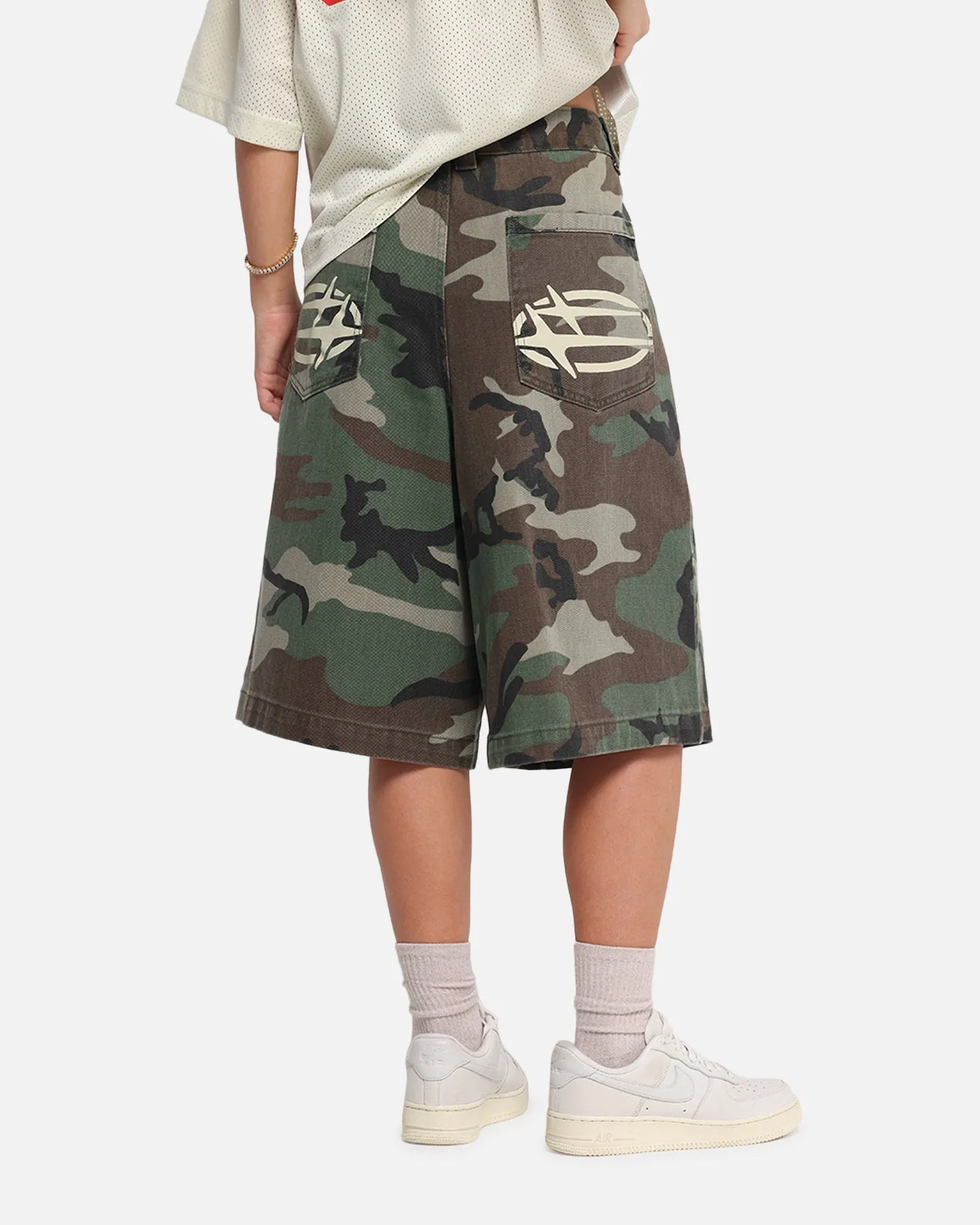 Loiter 3 Quarter Shorts Woodland Camo
