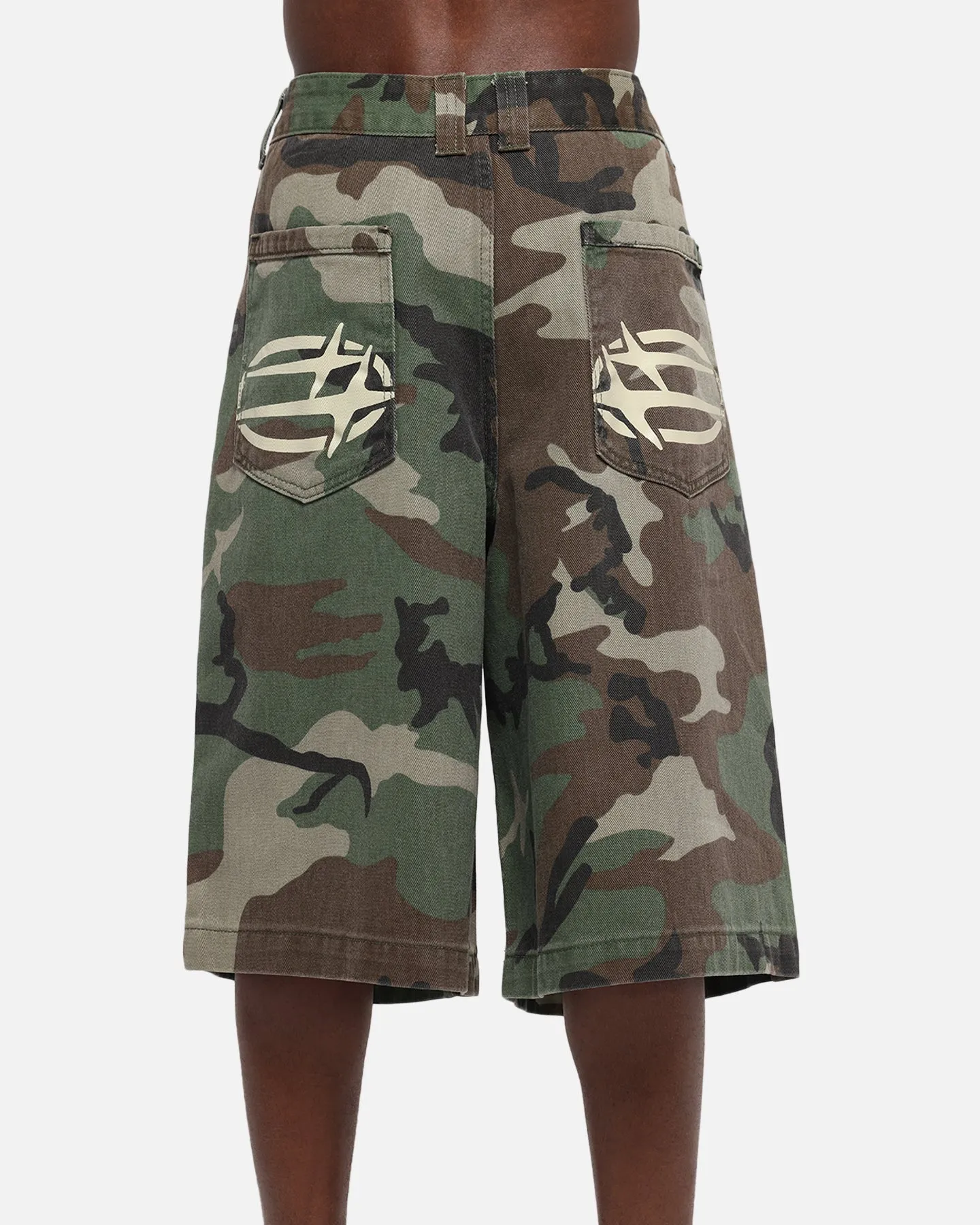 Loiter 3 Quarter Shorts Woodland Camo