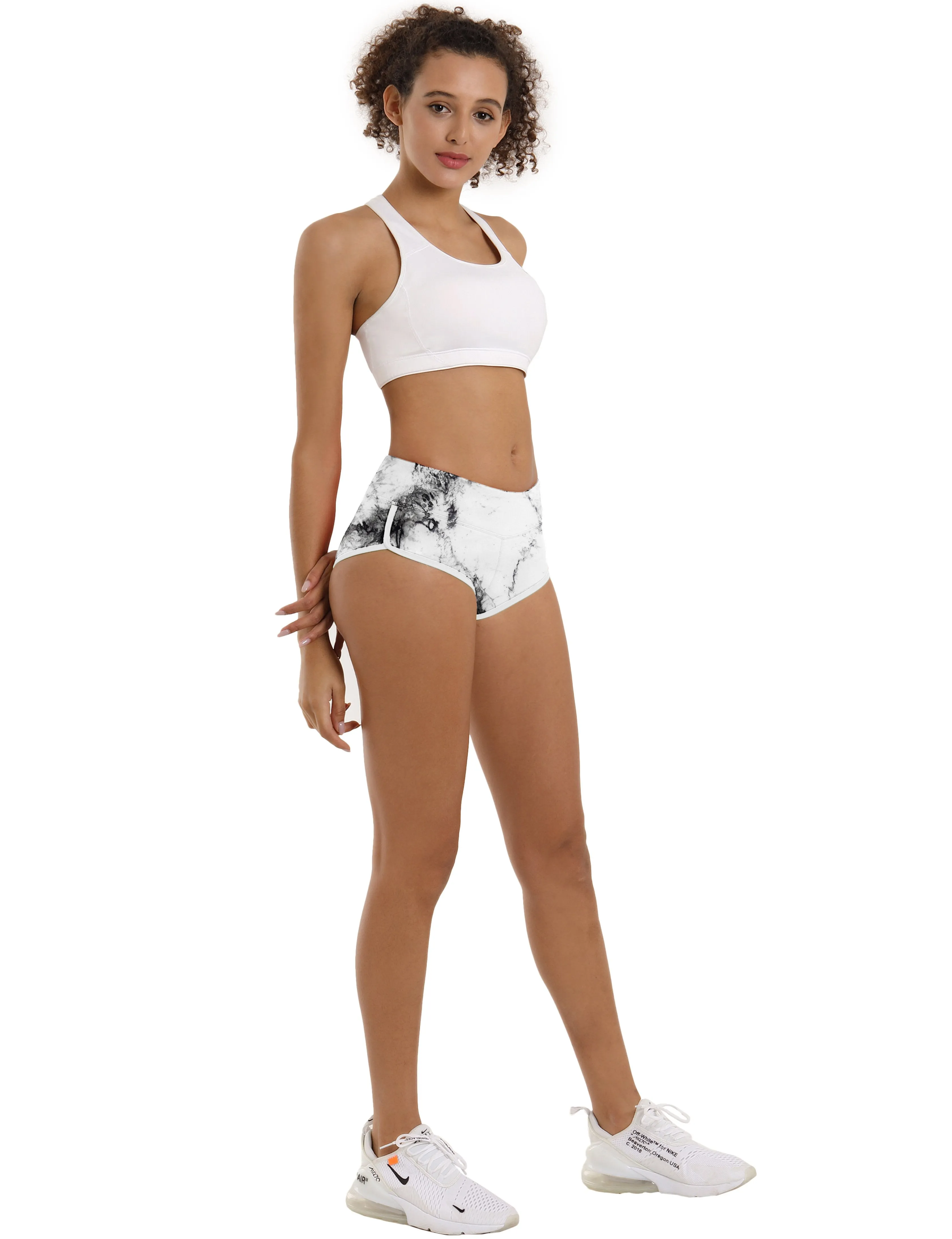 Printed Booty Plus Size Shorts arabescato ins_Plus Size