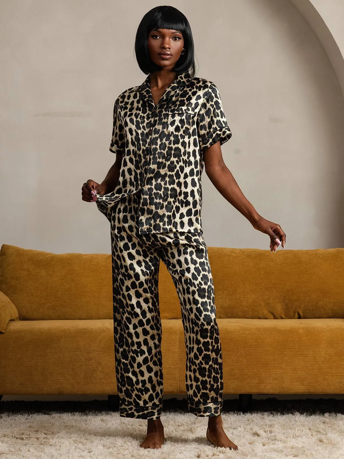 Pure Silk Leopard Pattern Short Sleeve Pants Pajamas