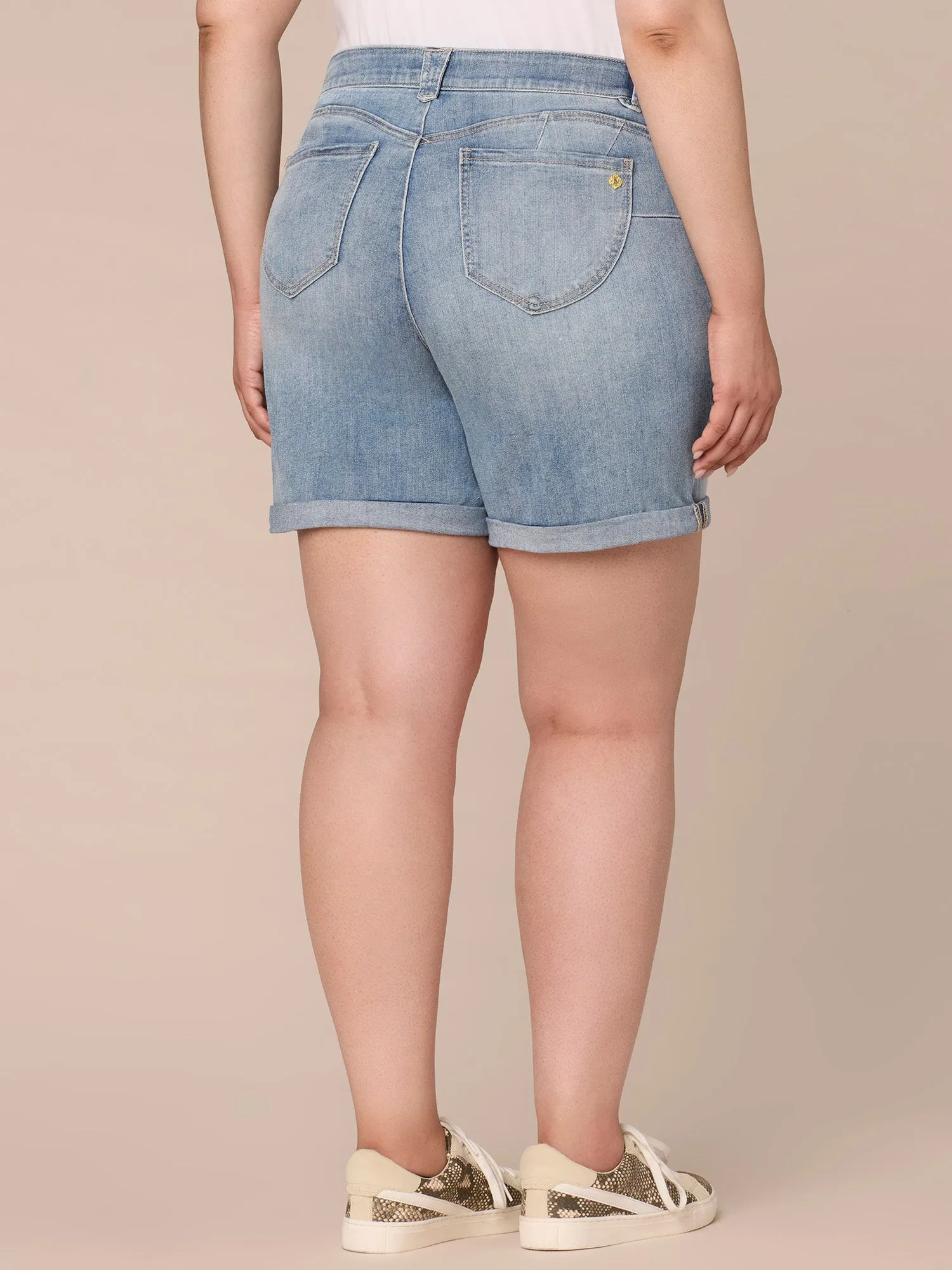"Ab"solution Mid-Rise 7-Inch Inseam Plus Size Shorts with Roll Cuff